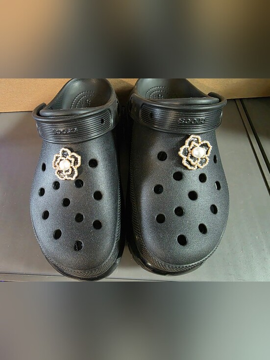 CROCS Shoes - Unisex Black Mega Crush Rebel Clogs/ Chunky Platform Sz M6/W8